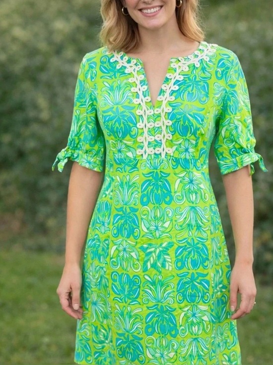 Lilly Pulitzer Tops - Lilly Pulitzer Green and Blue Printed Shift Dress